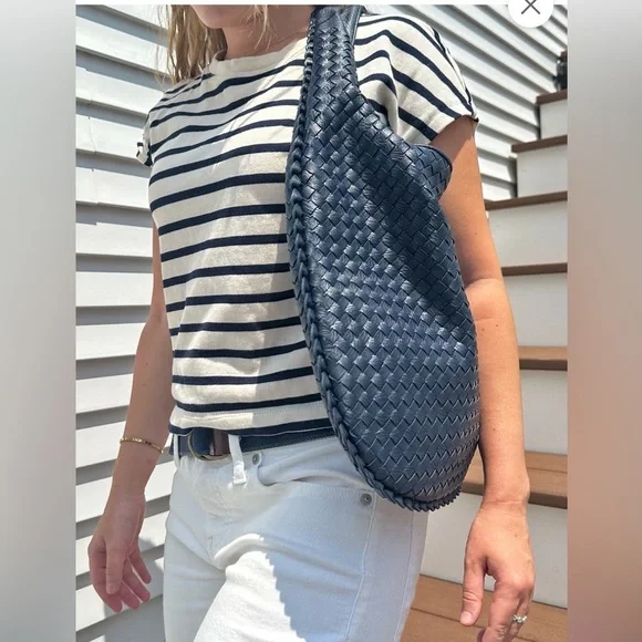 Large Architectura Hobo Bag - Picture 2 of 4